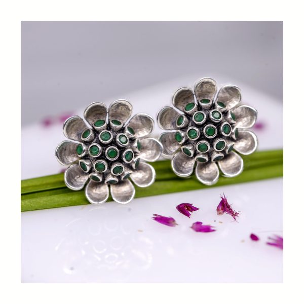 JSAJ TOERING CHUTKI BICHIYA IN FLOWER DESIGN WITH GREEN ONYX/EMERALD STONE IN STERLING SILVER FOR GIRLS AND WOMEN'S IN PURE SILVER IN MULTI COLOR STONE TOERING IS COMFORTABLE DURABLE AND UNBREAKABLE