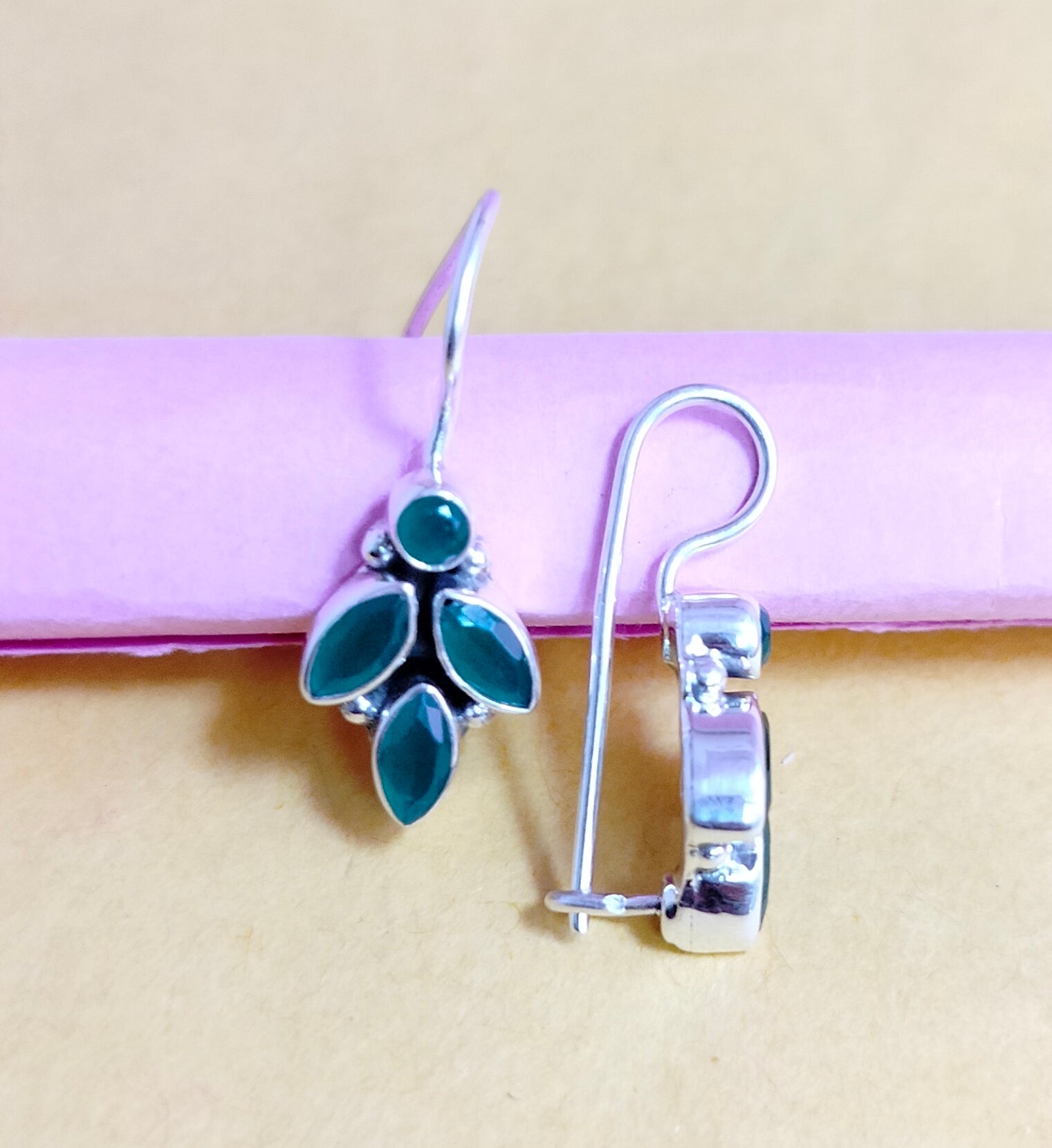 1077-A4 Green Onyx