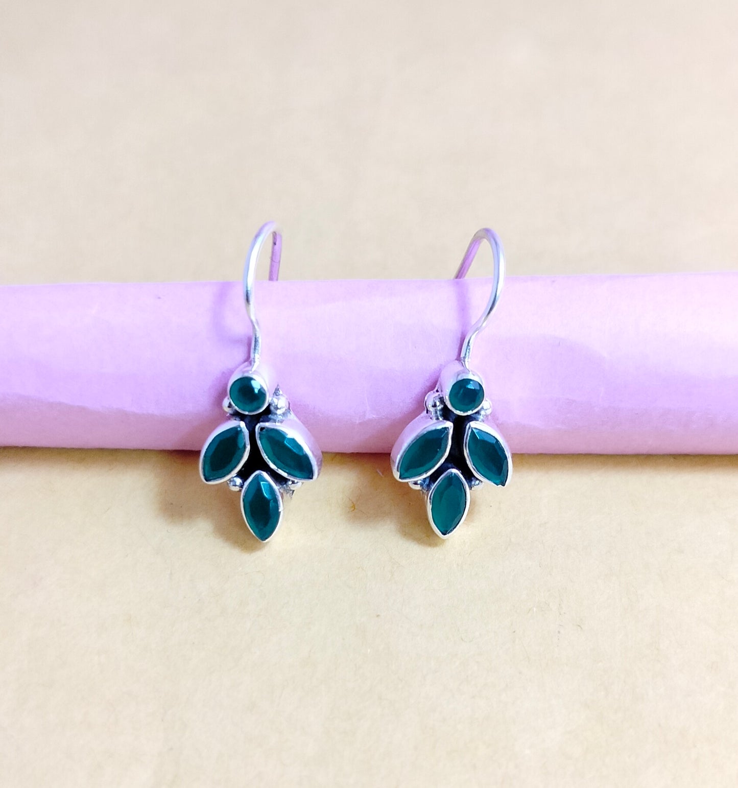 1077-A4 Green Onyx