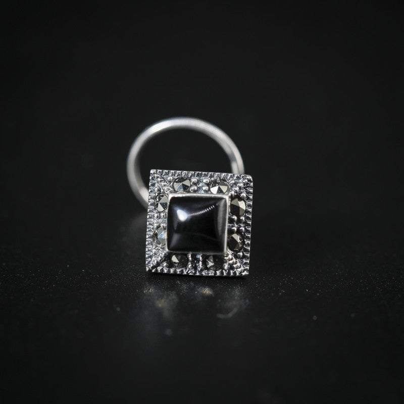 BLACK ONYX