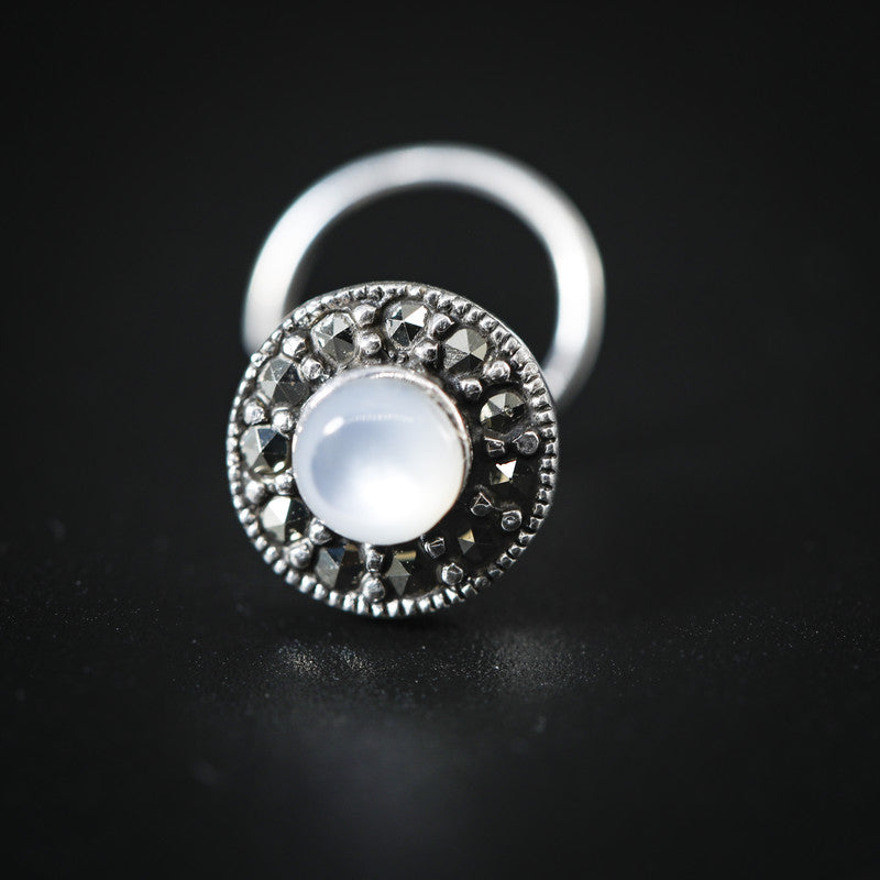WHITE SHELL
