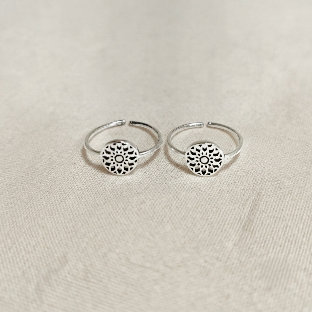 JSAJ 92.5% Pure Silver Toe Ring with Filigree Mandala Design for Women