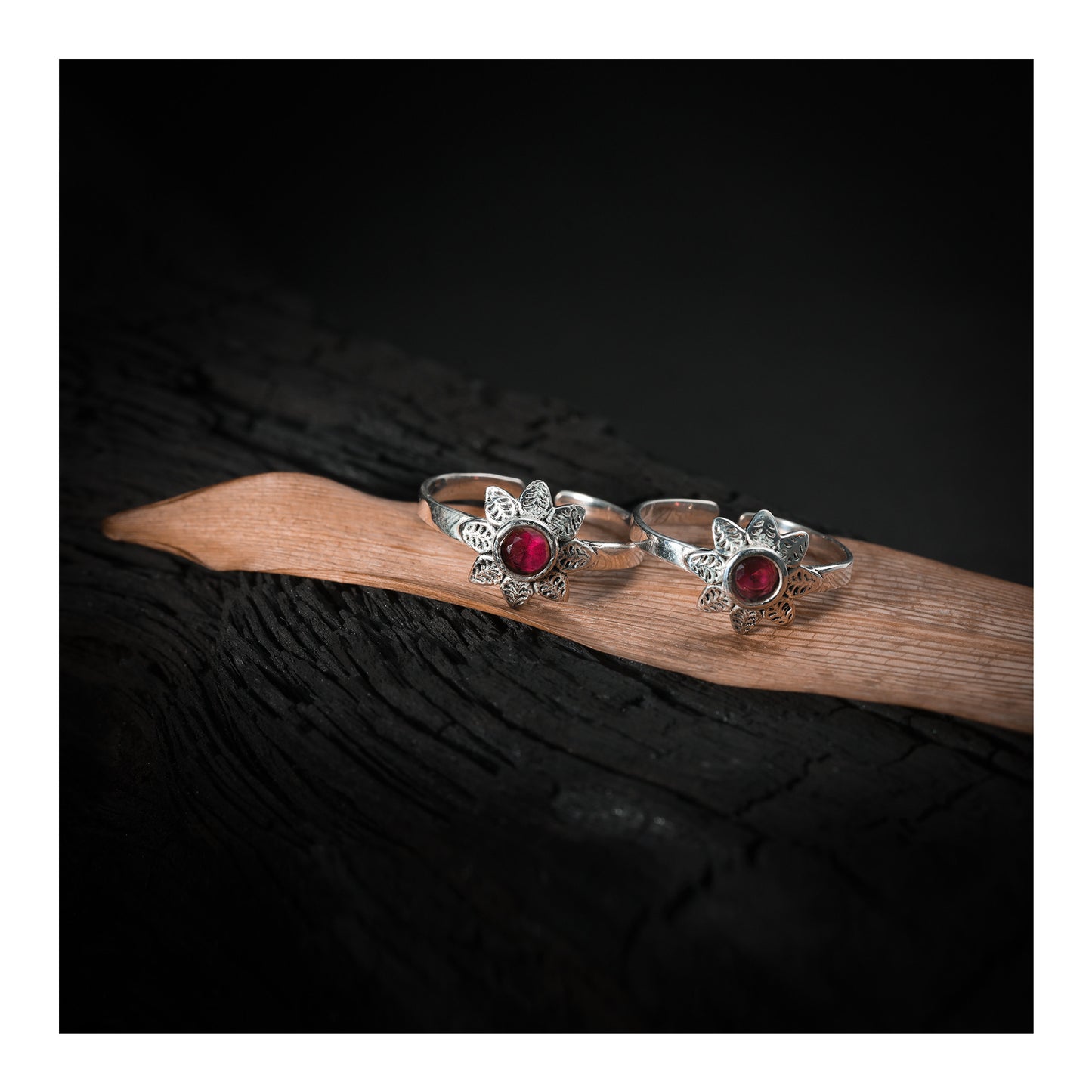 JSAJ TOE RING CHUTKI BICHIYA 925 STERLING SILVER FLOWER WORK HANDMADE RUBY STONE TOERING FOR WOMENS COMFORTABLE