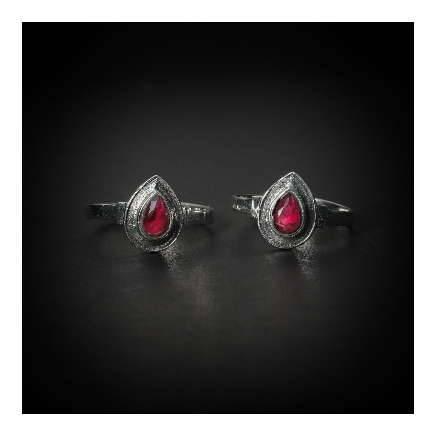 JSAJ TOE RING CHUTKI BICHIYA 925 STERLING SILVER RUBY STONE DROP SHAPE HANDMADE TOERING FOR WOMENS COMFORTABLE