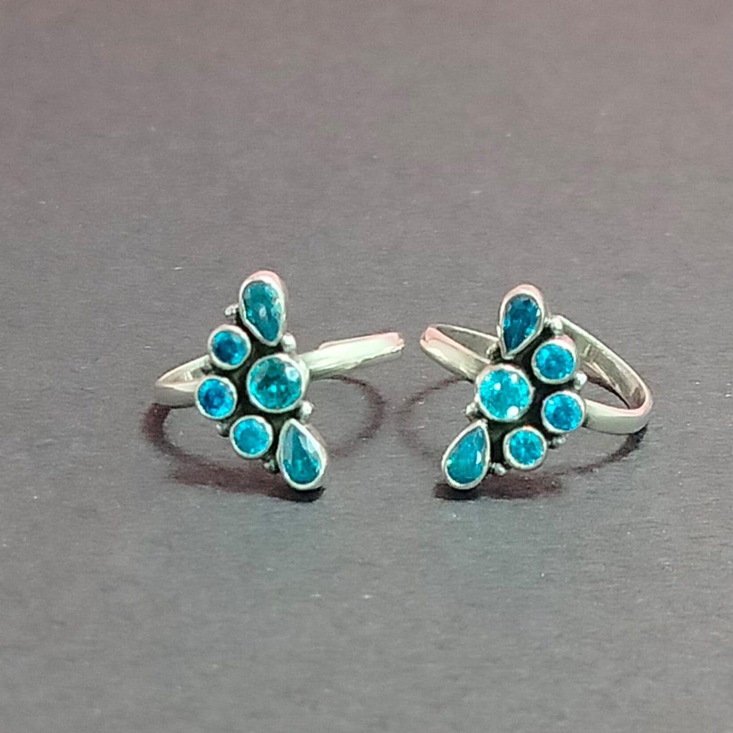 2202 BLUE TOPAZ