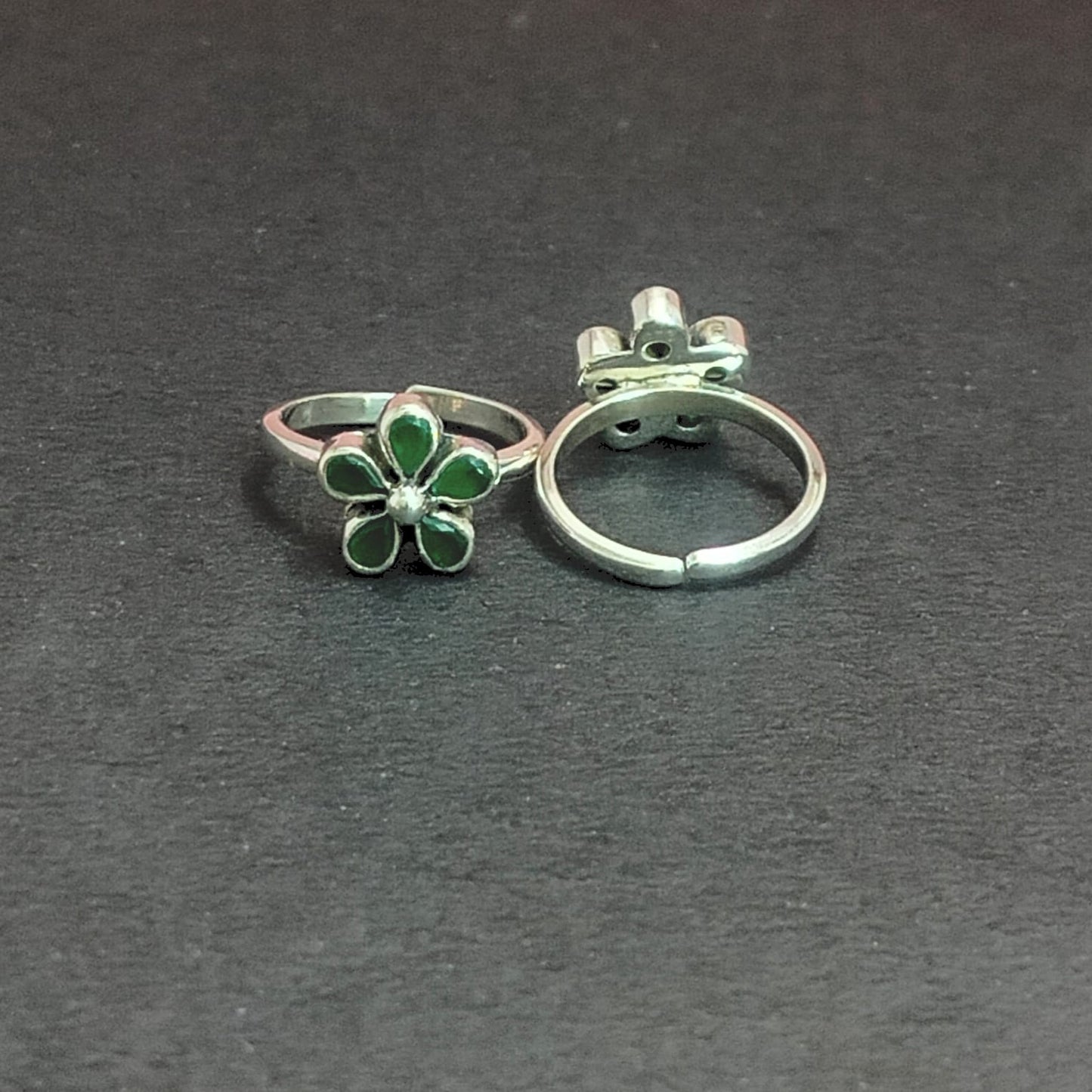 2209 EMERALD