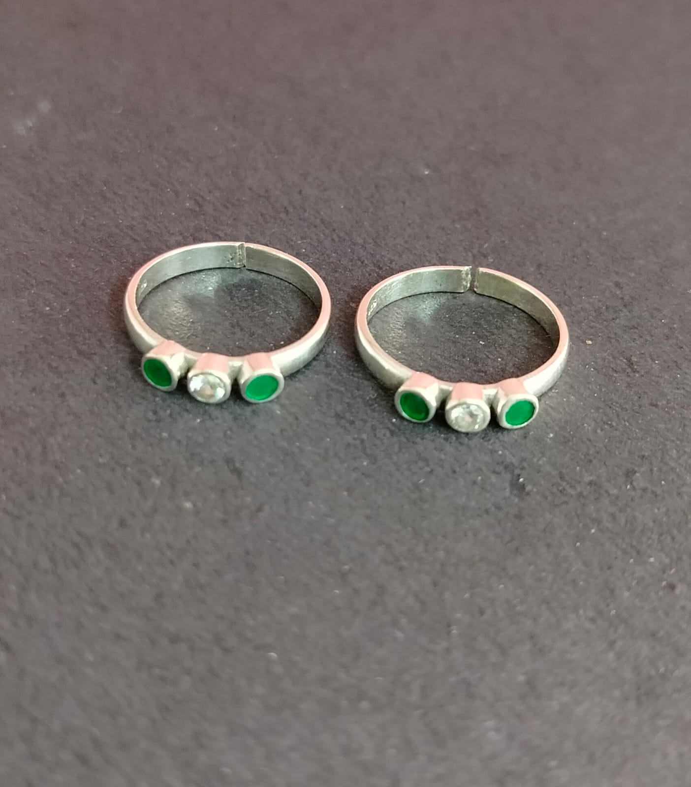 2216 GREEN+ZIRCON