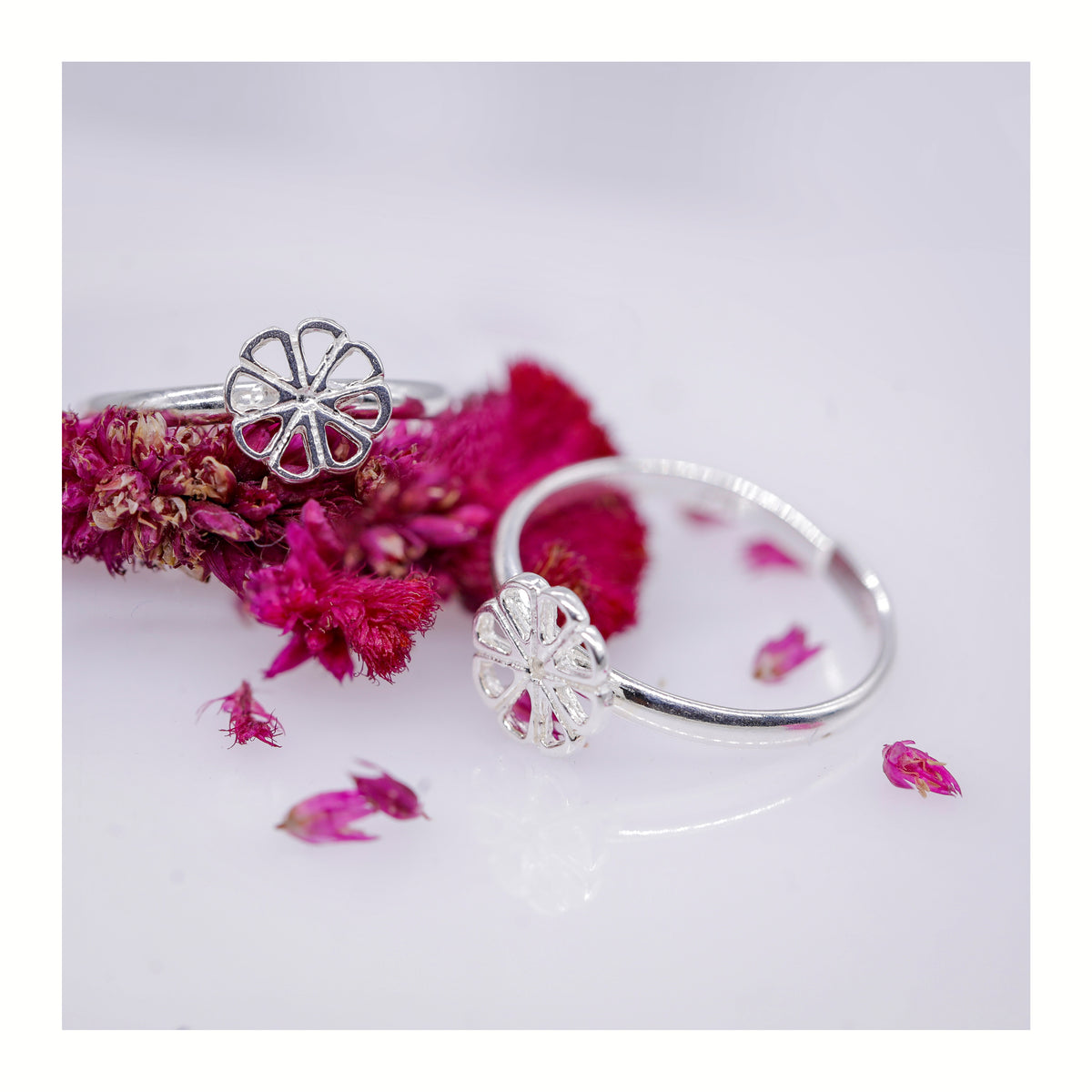 jsaj round shape plain toering chutki bichiya 925 sterling thick silver toering thick silver unbreakable comfortable durable for girls and women's in pure silver