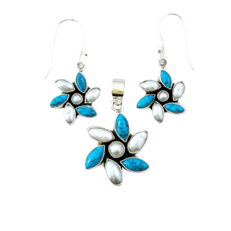Turquoise With Pearl