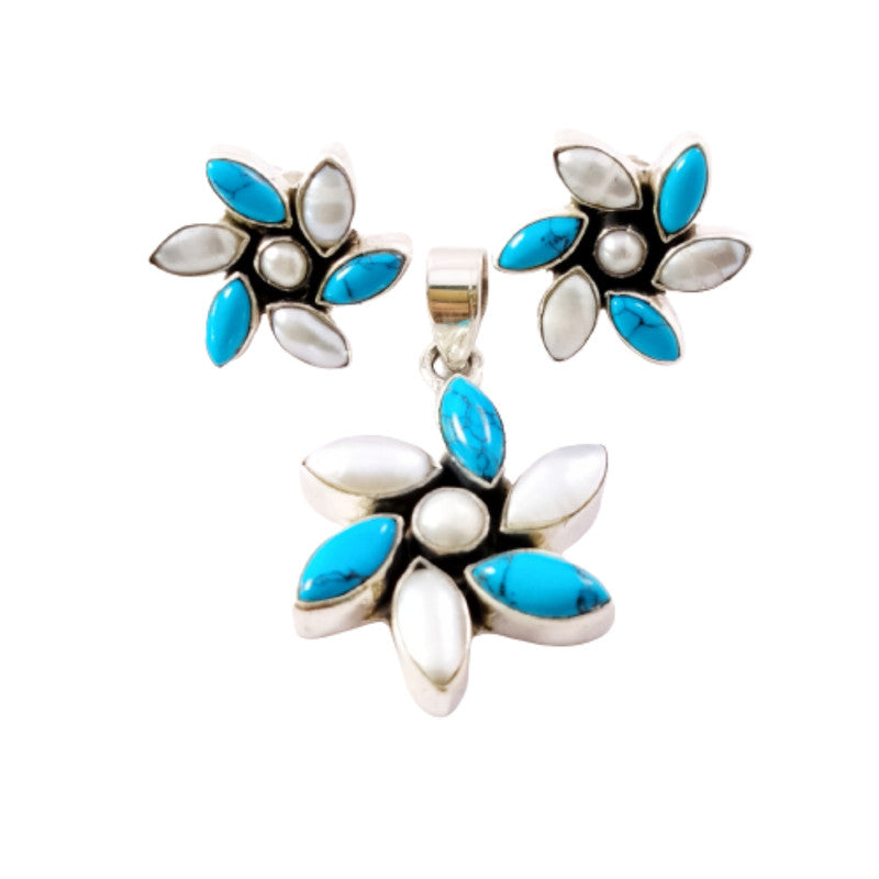 Turquoise With Pearl
