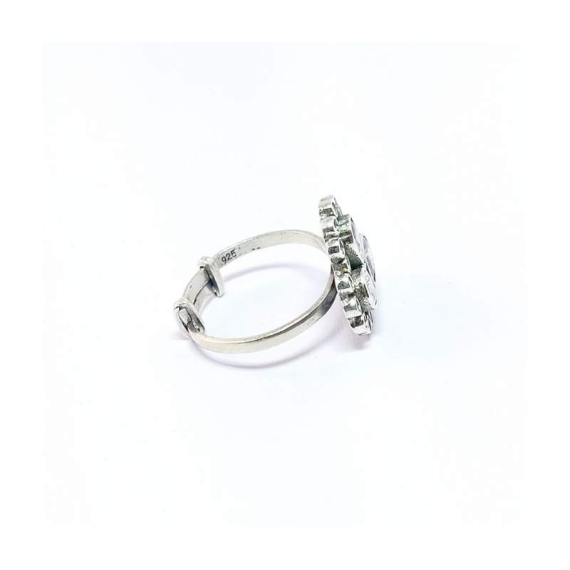 3152 White Zircon
