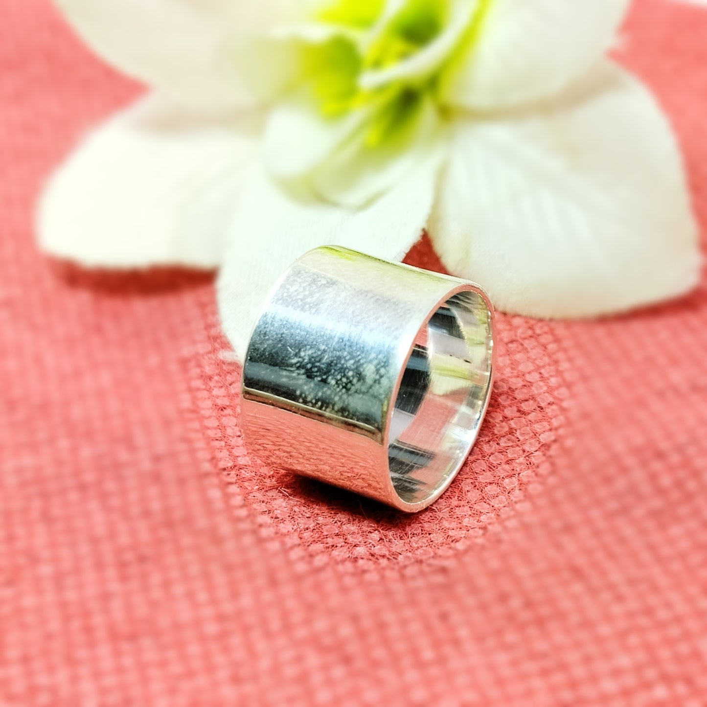 JSAJ FLAT BAND RING 14MM IN 925 STERLING SILVER