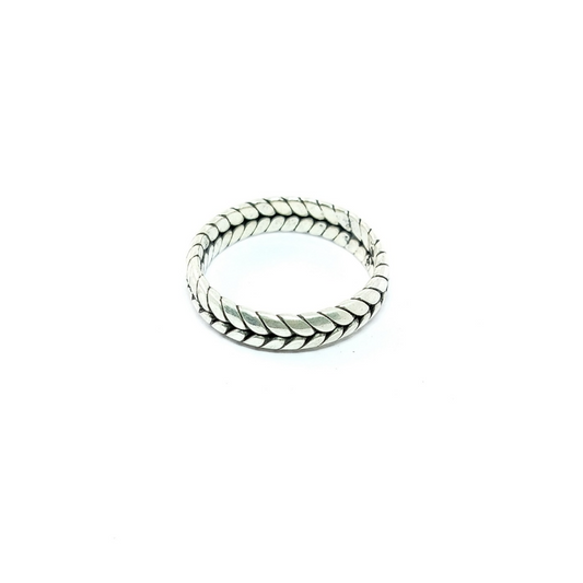 JSAJ BAND RING HALF ROUND WITH DESIGN IN 925 STERLING SILVER