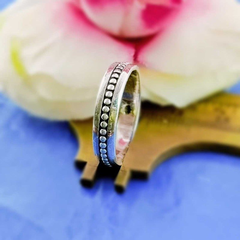 JSAJ THIN BAND RING WITH BALLS IN 925 STERLING SILVER