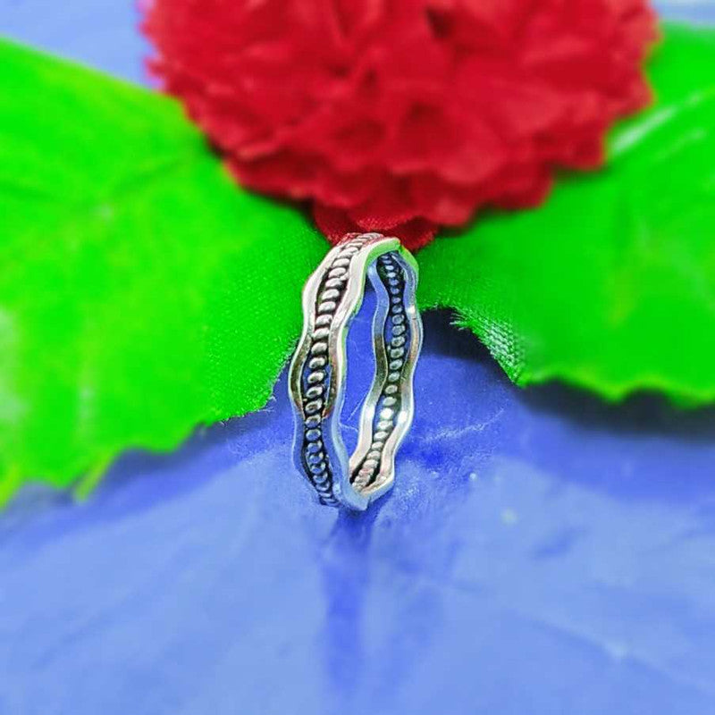 JSAJ THIN BAND RING IN 925 STERLING SILVER