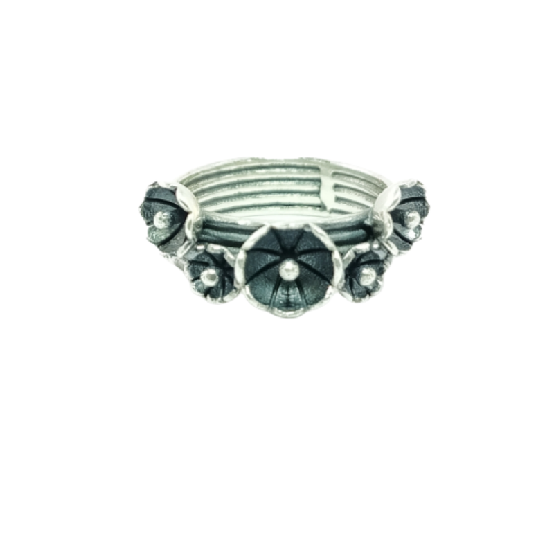 JSAJ BAND RING WITH FLOWERS IN 925 STERLING SILVER