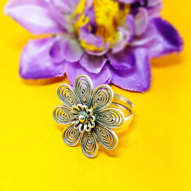 JSAJ FLOWER RING WITH CARVING WORK IN 925 STERLING SILVER
