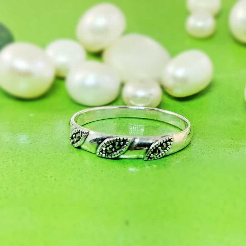 JSAJ MARCASITE BAND RING