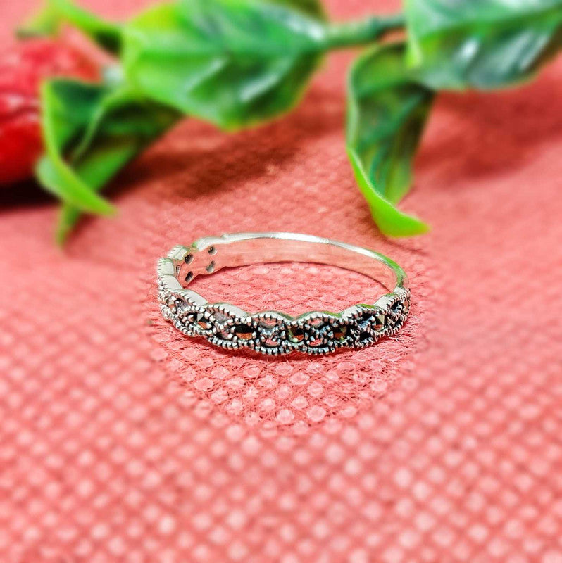 JSAJ MARCASITE BAND RING