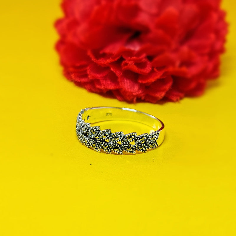 JSAJ MARCASITE LEAF BAND RING