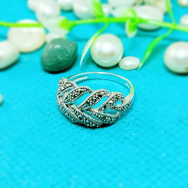 JSAJ MARCASITE LEAF BAND RING