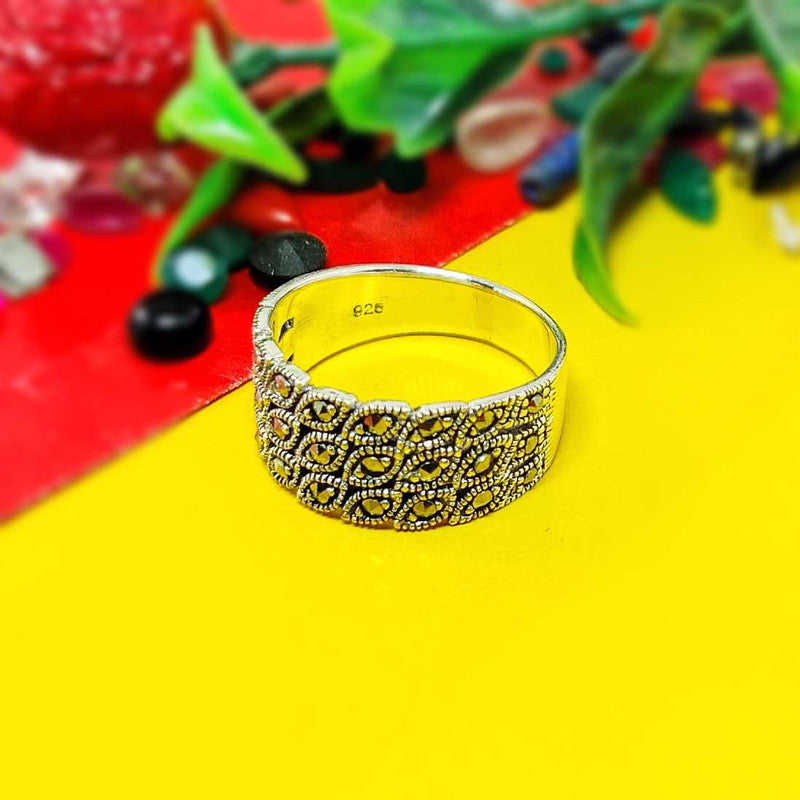 JSAJ MARCASITE 3 LINE LEAF BAND RING