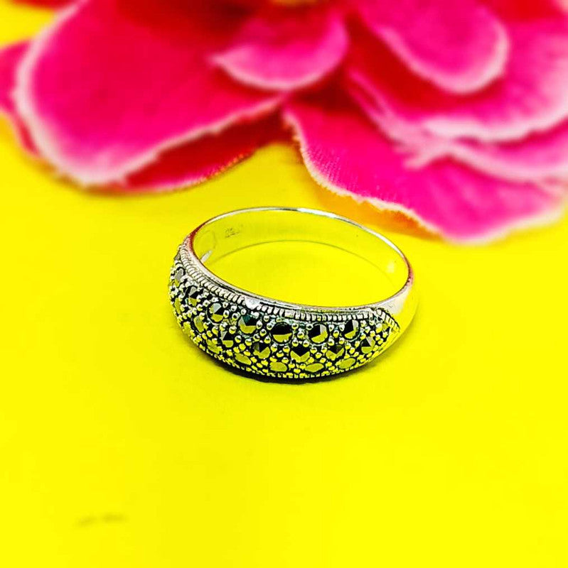JSAJ MARCASITE BAND RING