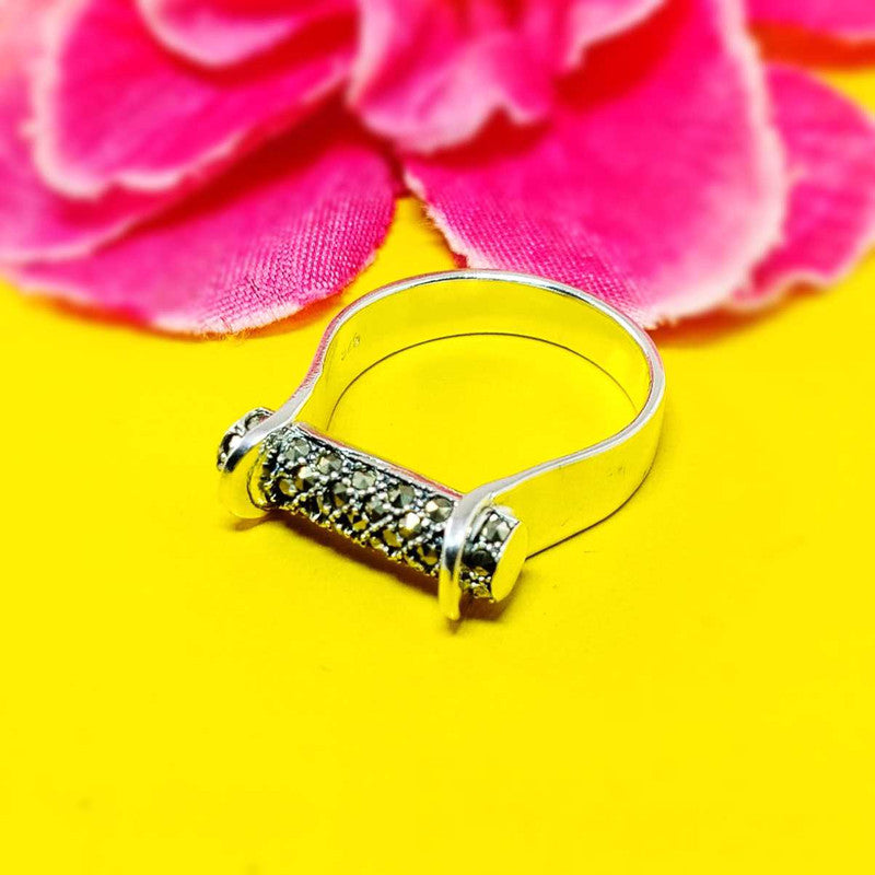 JSAJ MARCASITE BAND RING