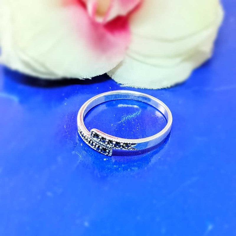 JSAJ MARCASITE BAND RING