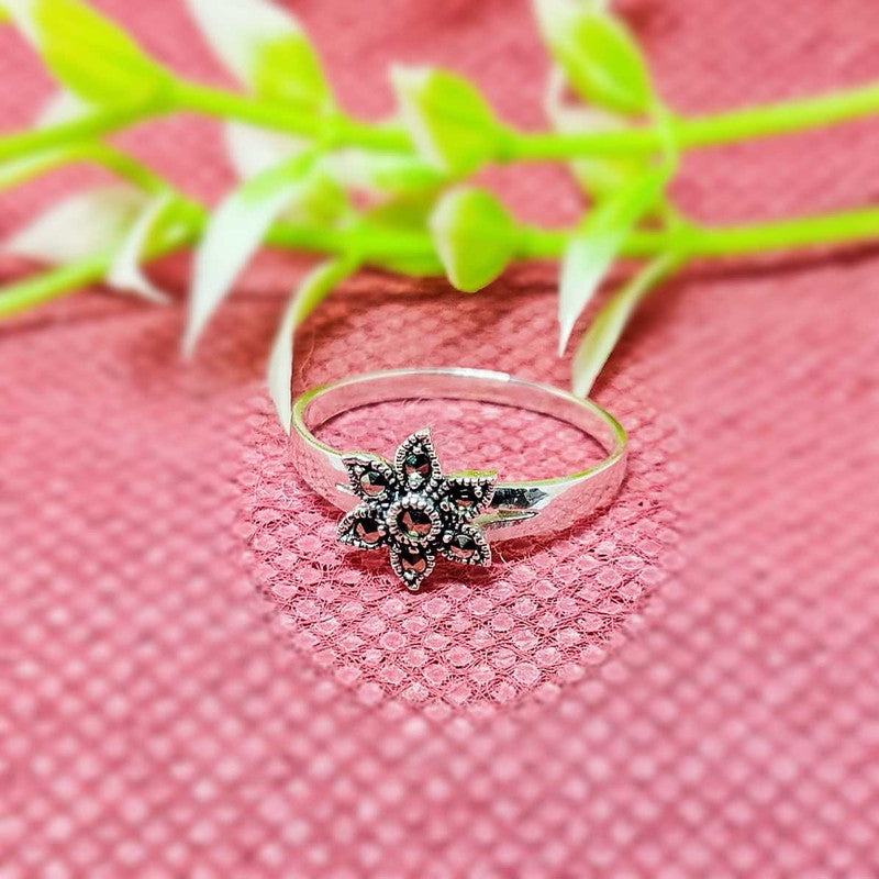 JSAJ MARCASITE BAND RING