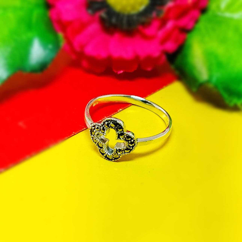 JSAJ MARCASITE BAND RING