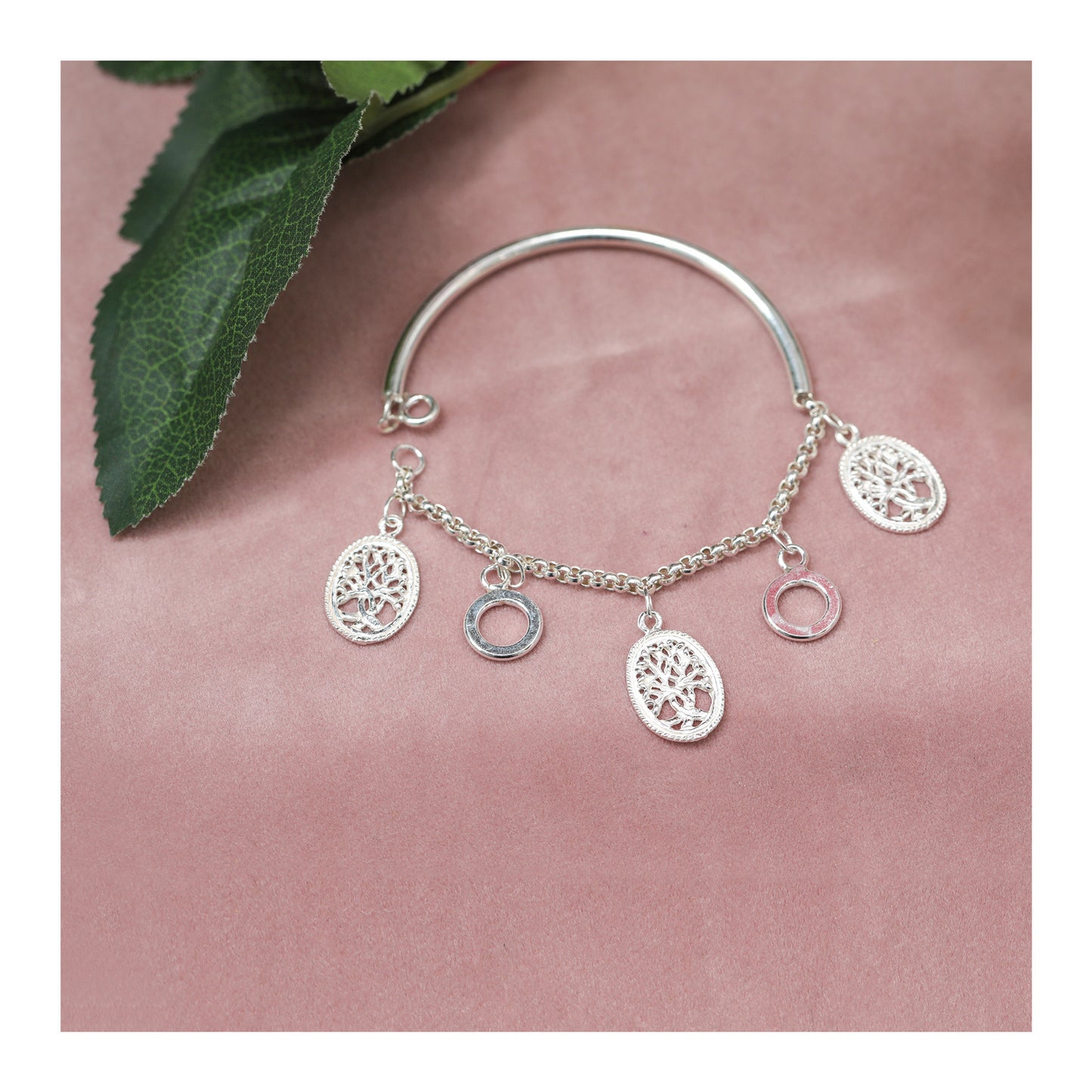 6016 Charms hanging zali