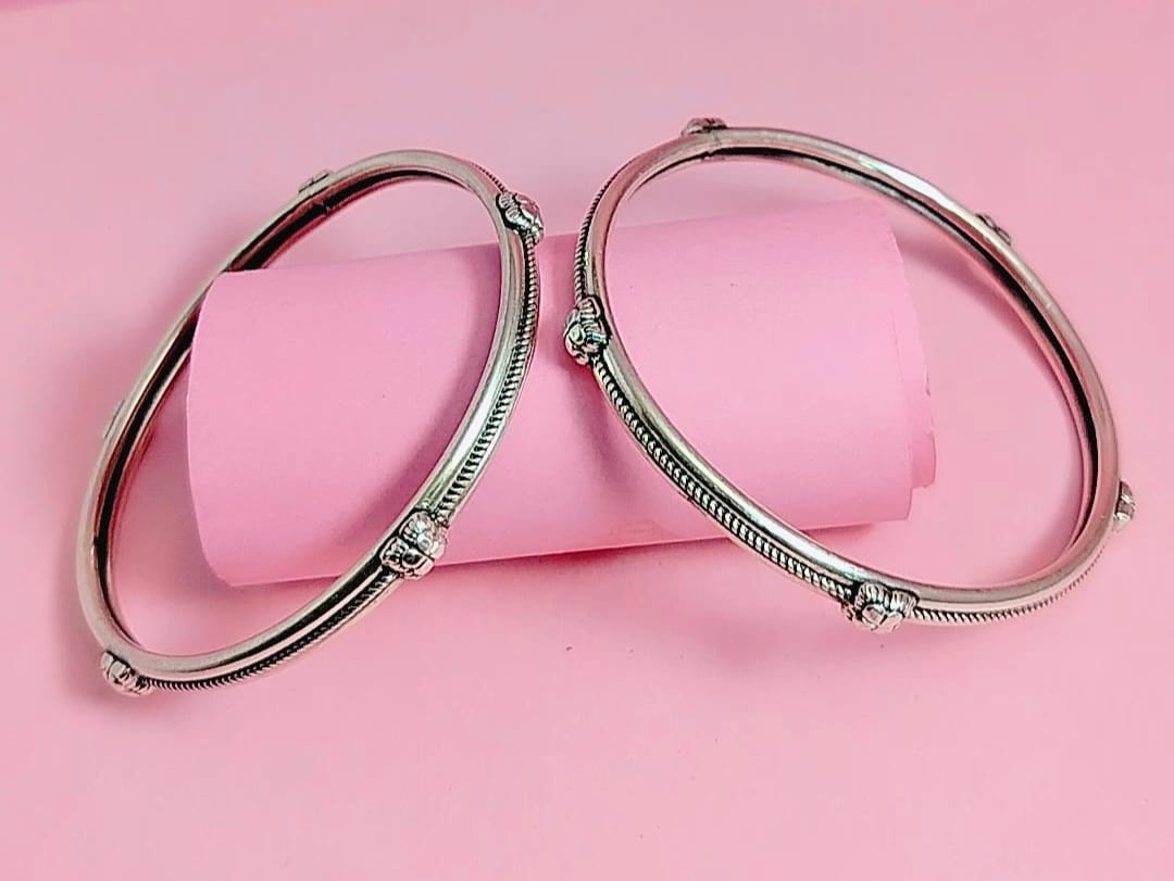 1 Pair