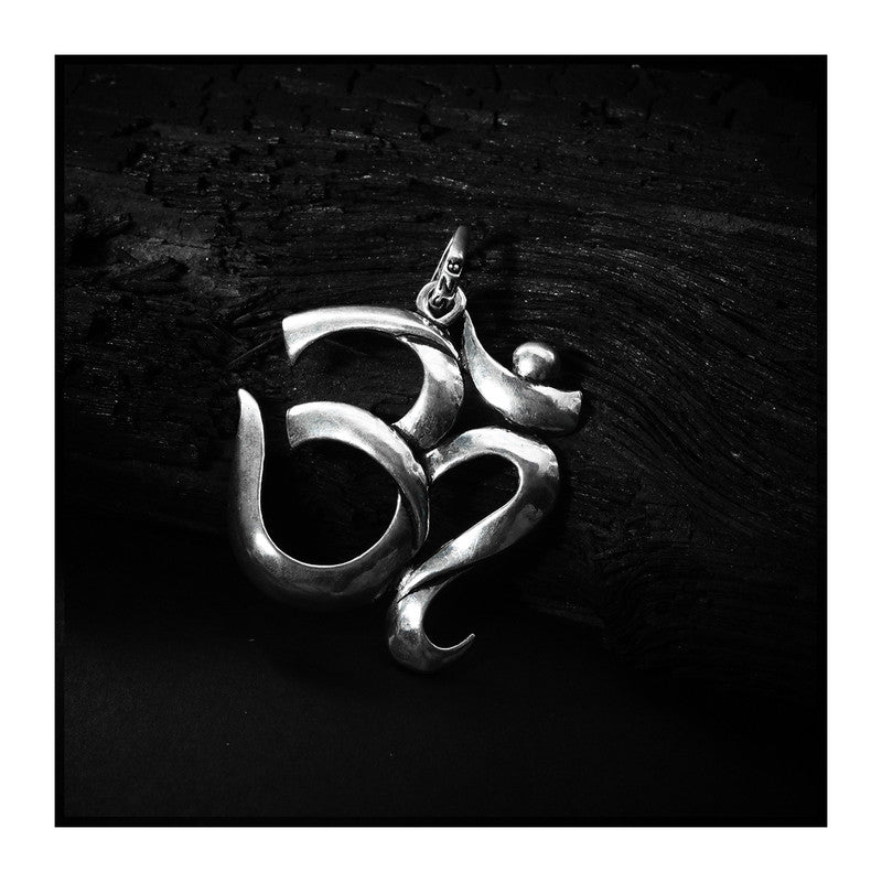 JSAJ Silver 925 Sterling Silver OM PENDENT LOCKET OM IN BIG SIZE UNISEX PENDENT for Good Health and Wealth