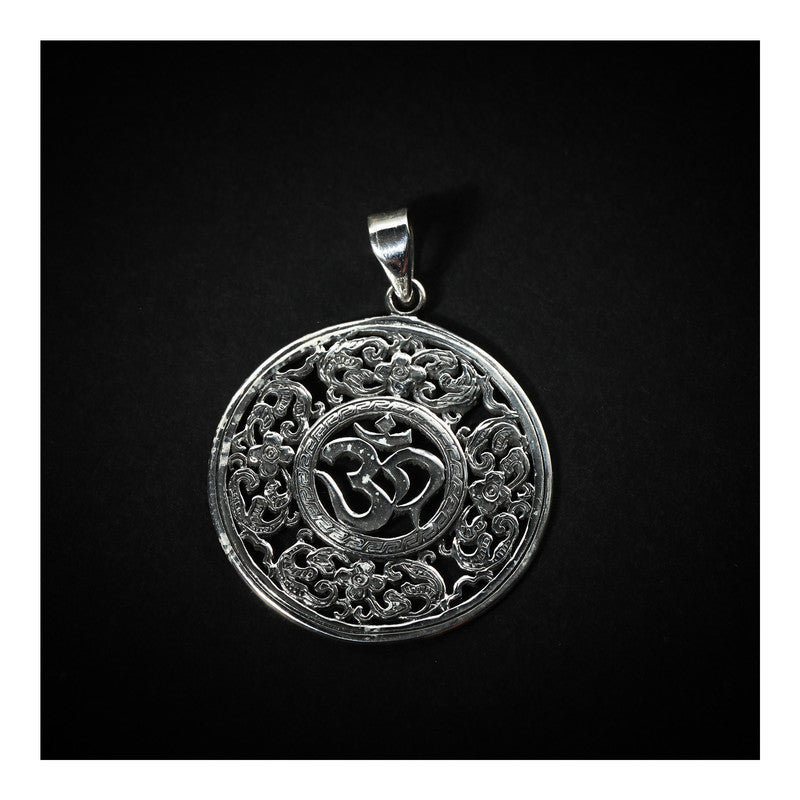 JSAJ Silver 925 Sterling Silver OM PENDENT LOCKET OM IN BIG SIZE UNISEX PENDENT hand zali wrk for Good Health and Wealth