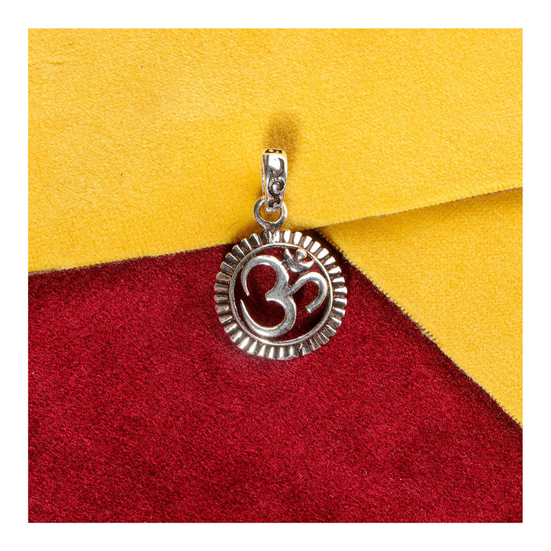 JSAJ Silver 925 Sterling Silver OM PENDENT LOCKET OM IN SMALL SIZE UNISEX PENDENT LOCKET for Good Health and Wealth