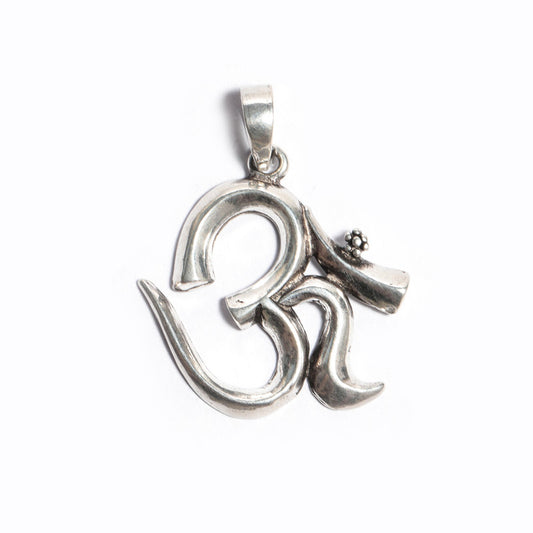 JSAJ Silver 925 Sterling Silver OM PENDENT LOCKET OM IN MEDIUM SIZE UNISEX PENDENT LOCKET for Good Health and Wealth