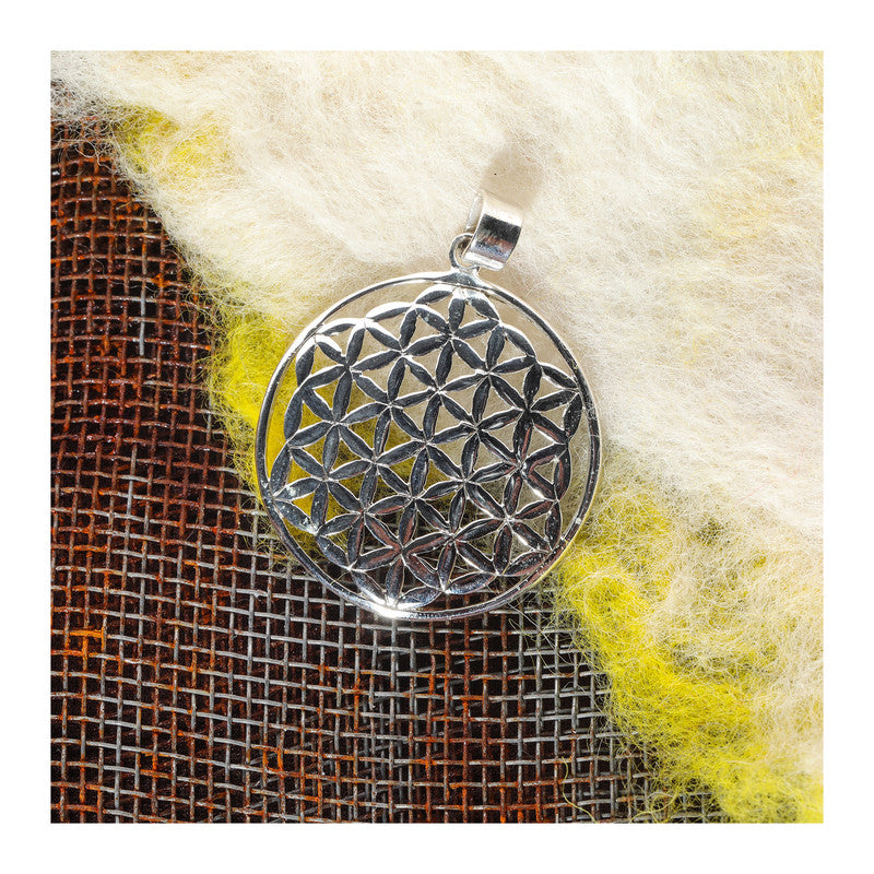 JSAJ Silver 925 Sterling Silver JAALI N BOX CIRLCE PENDENT WITH TRANGLE SHAP JALI DESIGN IN BIG SIZE UNISEX PENDENT