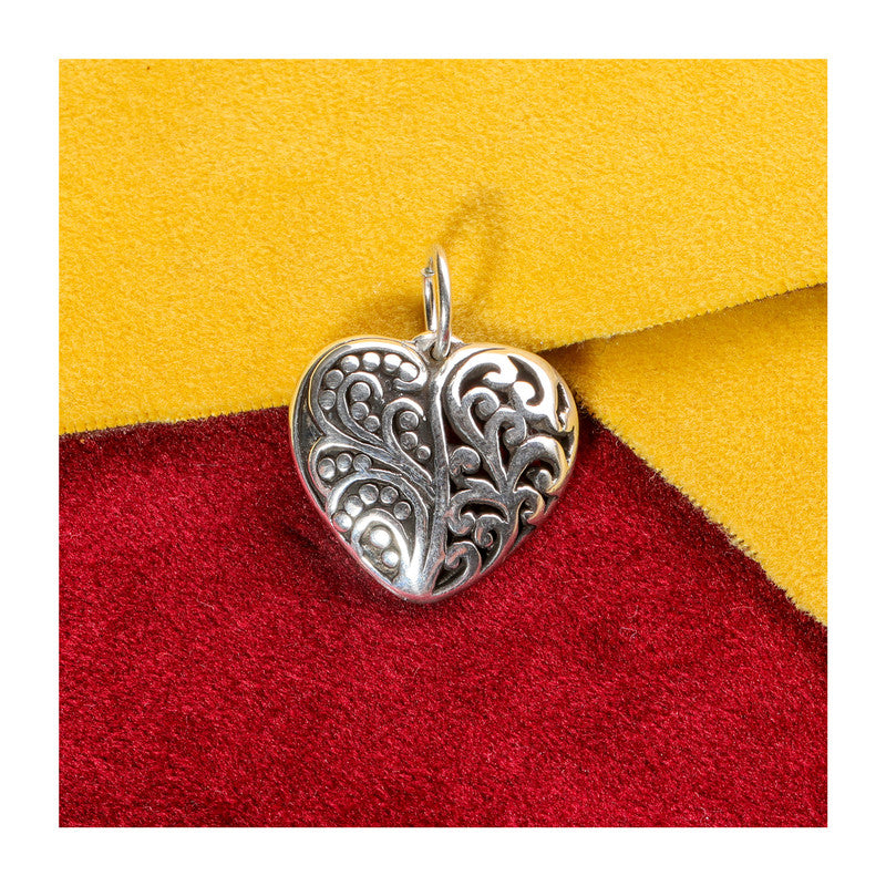 JSAJ Silver 925 Sterling Silver JAALI N BOX HEART DESIGN PENDENT WITH FOLWER DESIGN IN MEDIUM SIZE UNISEX PENDENT