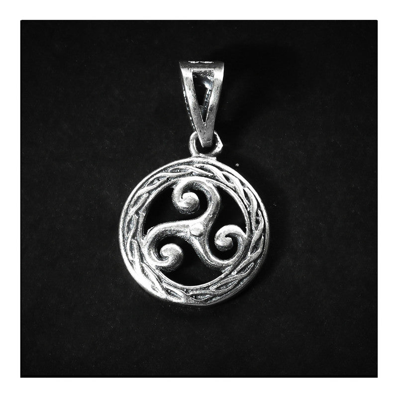JSAJ Silver 925 Sterling Silver JAALI N BOX CIRLCE PENDENT IN SMALL SIZE UNISEX PENDENT