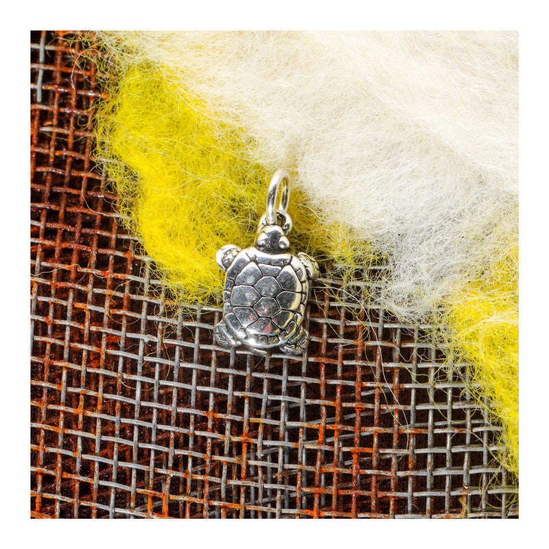 JSAJ Silver 925 Sterling Silver ANIMAL PENDANT TORTOISE KACHHUA IN SMALL SIZE UNISEX PENDENT