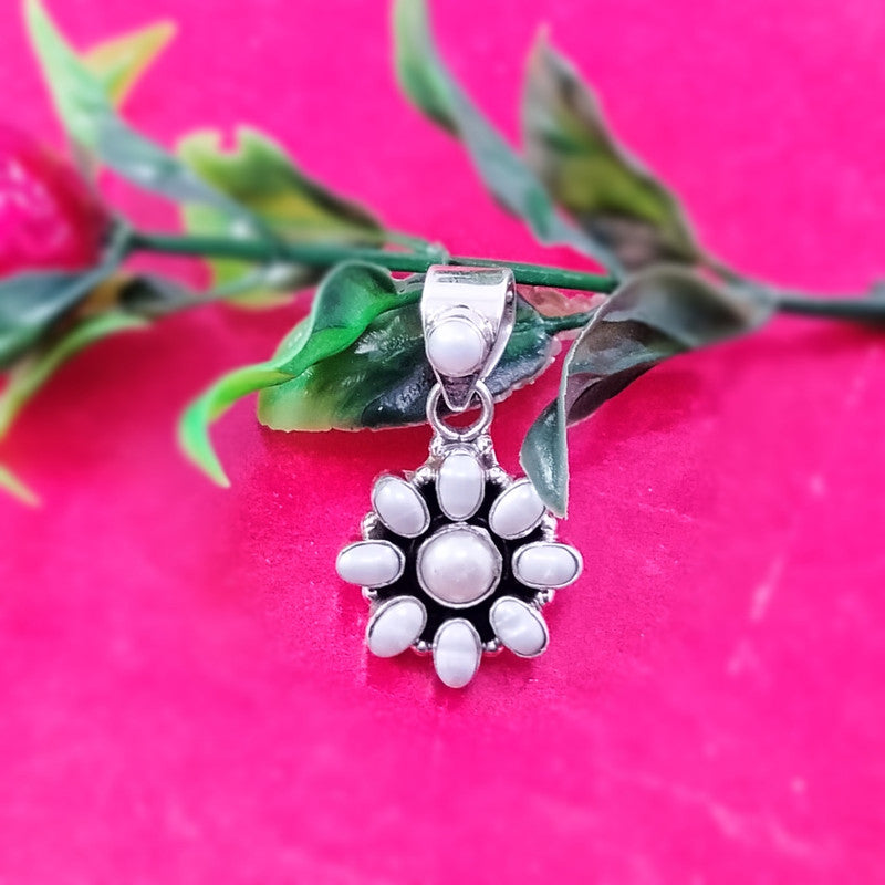 9490 Pearl
