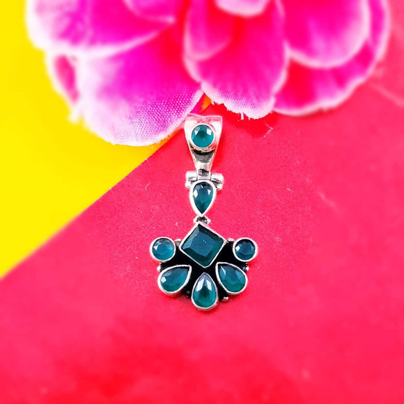 9551 Emerald