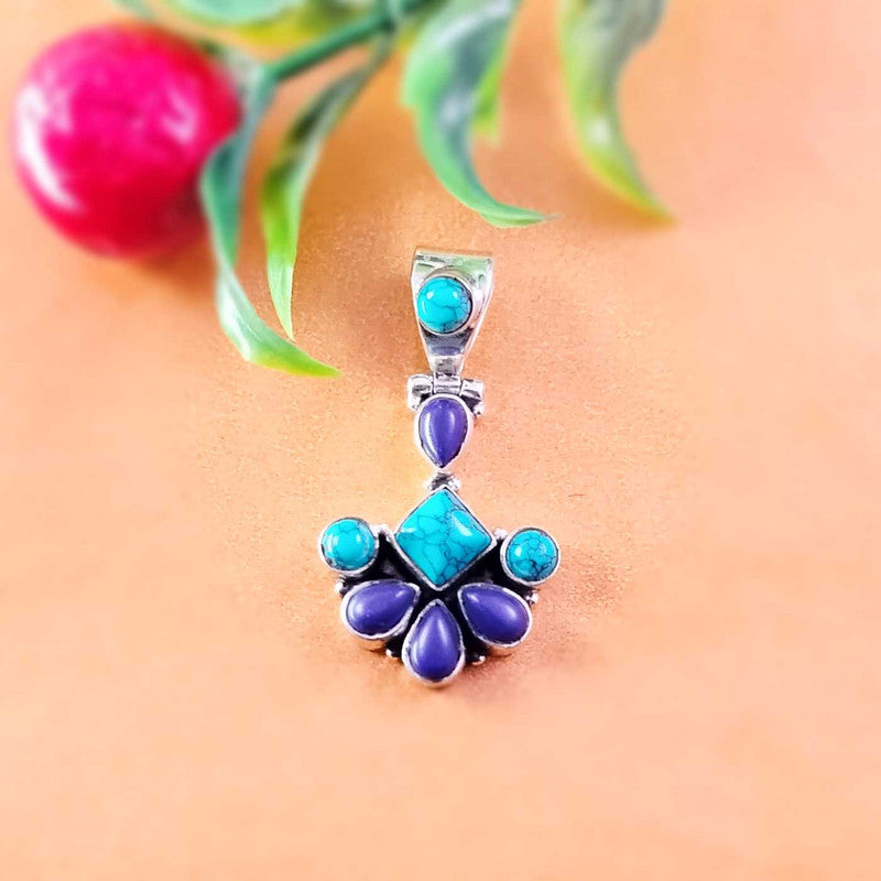 9556 Turquoise With Lapis