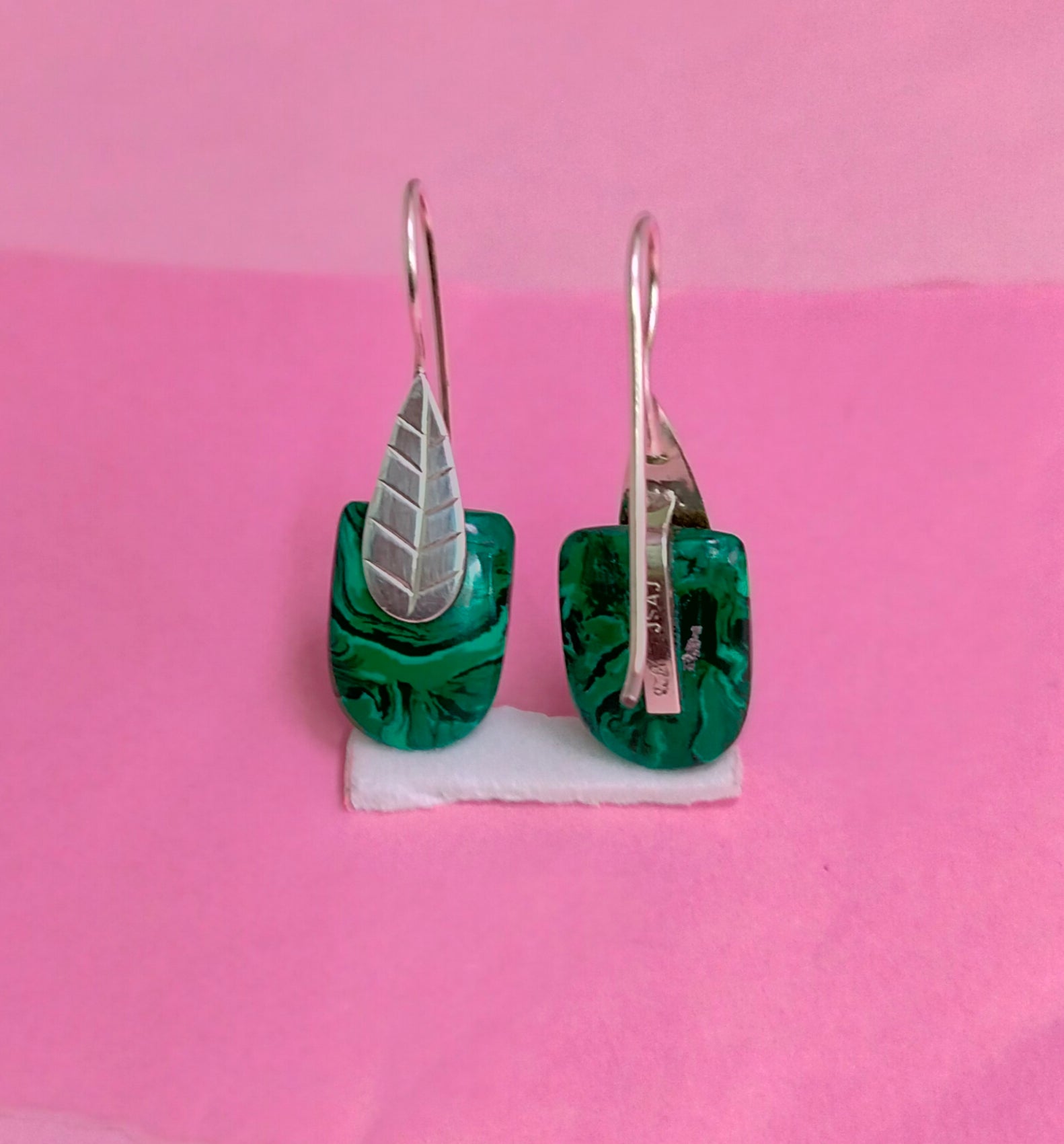 1069 Malachite