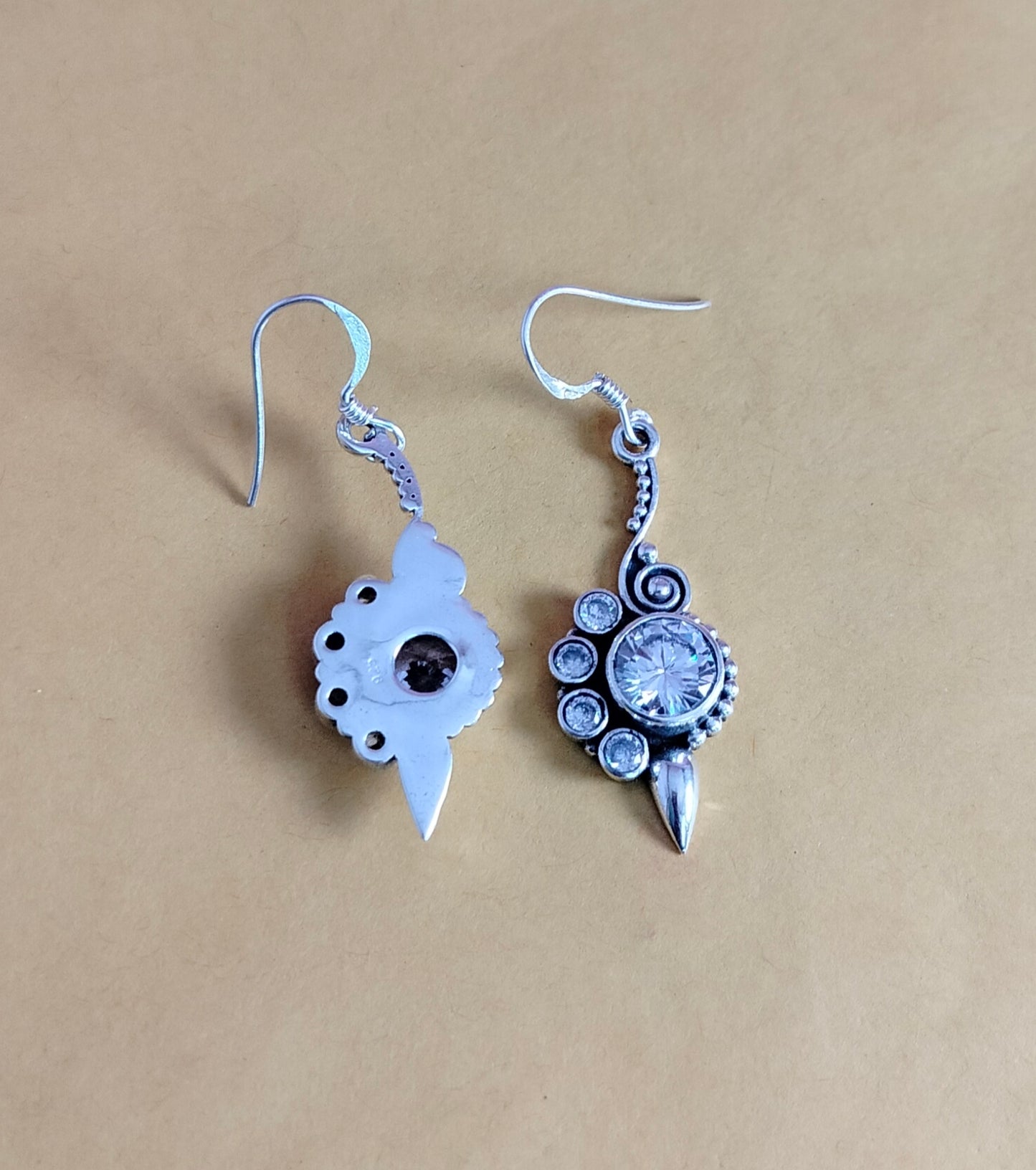 JSAJ 92.5 Sterling Silver Green onyx stone with Zercon stone Earring Tops Hanging Womens Earrings
