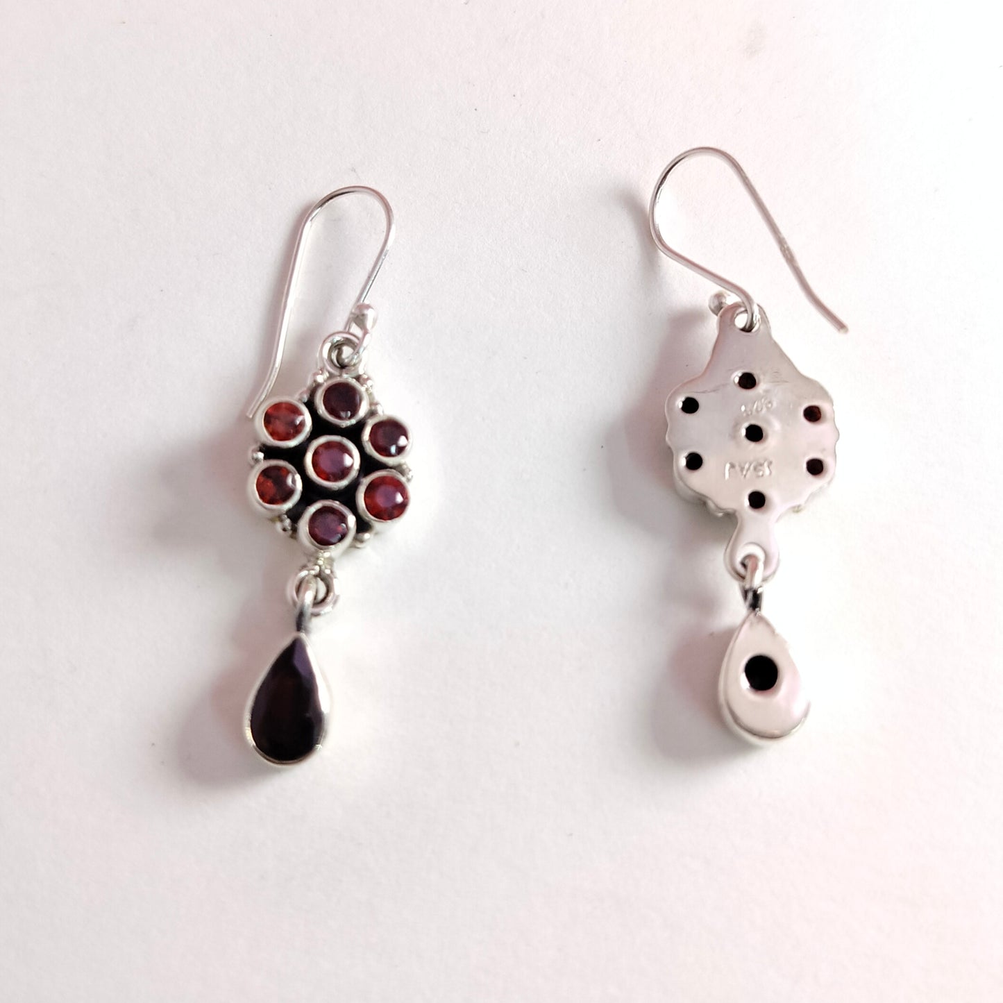 1090 Garnet