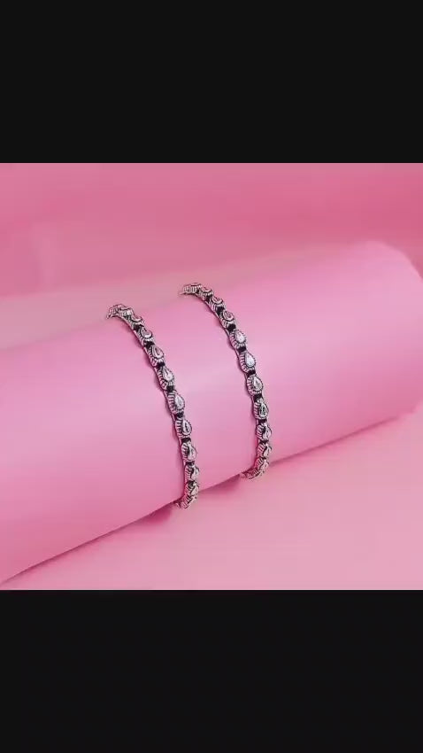 1 Pair (Set of 2)