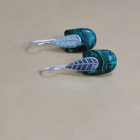 1069 Malachite