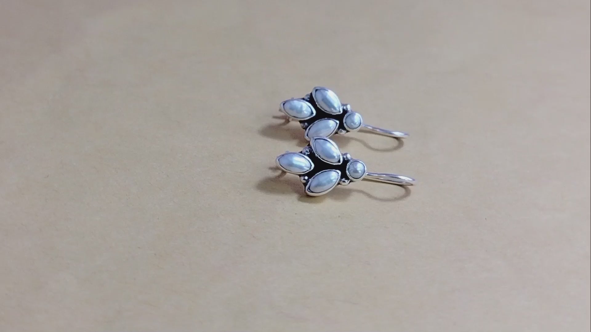 1077-A8 Pearl
